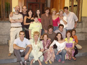 El inicio de 'Aqu&iacute; no hay quien viva': as&iacute; comenzaba la serie el 7 de septiembre de 2003