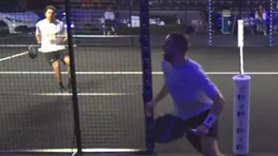 'Lucho' Capra golpeando la bola en el Open de Finlandia
