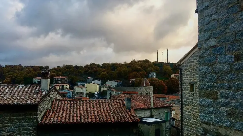 Cerdeña ofrece casas a 1 Euro a los 'nómadas digitales' para luchar contra la despoblación Cerdeña ofrece casas a 1 Euro a los 'nómadas digitales' para luchar contra la despoblación