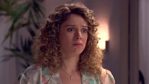 En el próximo capítulo de ‘Amar es para siempre’: Lola paga las consecuencias del error de Malena En el próximo capítulo de ‘Amar es para siempre’: Lola paga las consecuencias del error de Malena