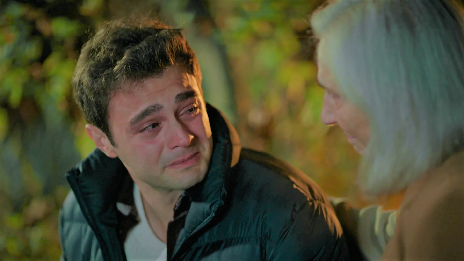 &Ouml;mer llora de impotencia al pensar que no puede cuidar de Emel: &ldquo;Es la que m&aacute;s se merece ser feliz&rdquo;