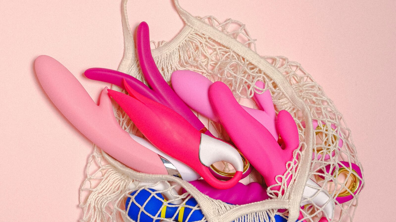 Usos de tus juguetes sexuales que seguramente no conocías 