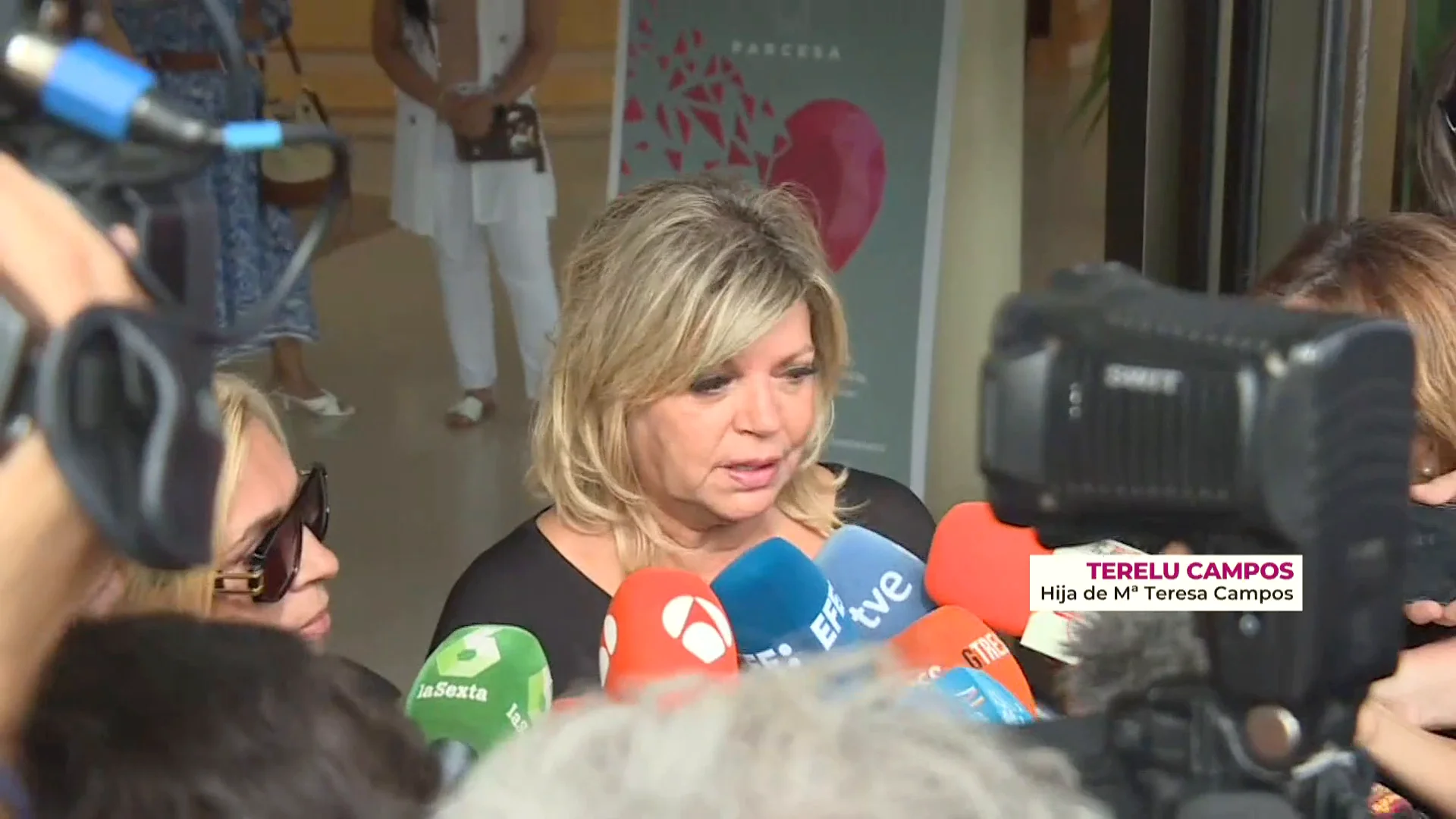 Terelu y Carmen Borrego, entre l&aacute;grimas tras la muerte de Mar&iacute;a Teresa Campos: "Ha sido un camino dif&iacute;cil"