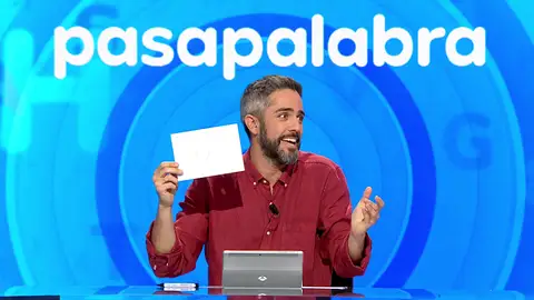 Roberto Leal convierte ‘Pasapalabra’… ¡en un concurso de baile!: “Necesitas mejorar” Roberto Leal convierte ‘Pasapalabra’… ¡en un concurso de baile!: “Necesitas mejorar”