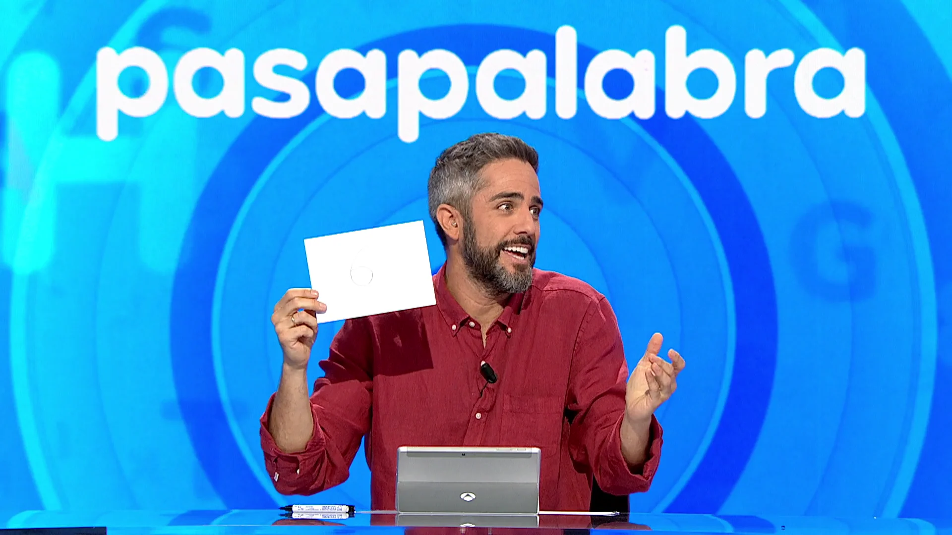Roberto Leal convierte &lsquo;Pasapalabra&rsquo;&hellip; &iexcl;en un concurso de baile!: &ldquo;Necesitas mejorar&rdquo; 