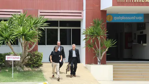 Rodolfo Sancho junto al abogado Marcos García Montes Rodolfo Sancho junto al abogado Marcos García Montes