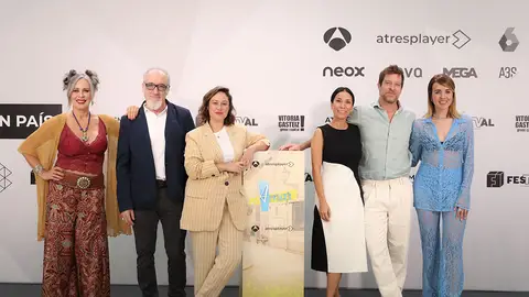 Parte del elenco de la temporada final de Amar es para siempre Parte del elenco de la temporada final de Amar es para siempre