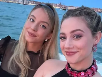 Sydney Sweeney y Lili Reinhart Sydney Sweeney y Lili Reinhart
