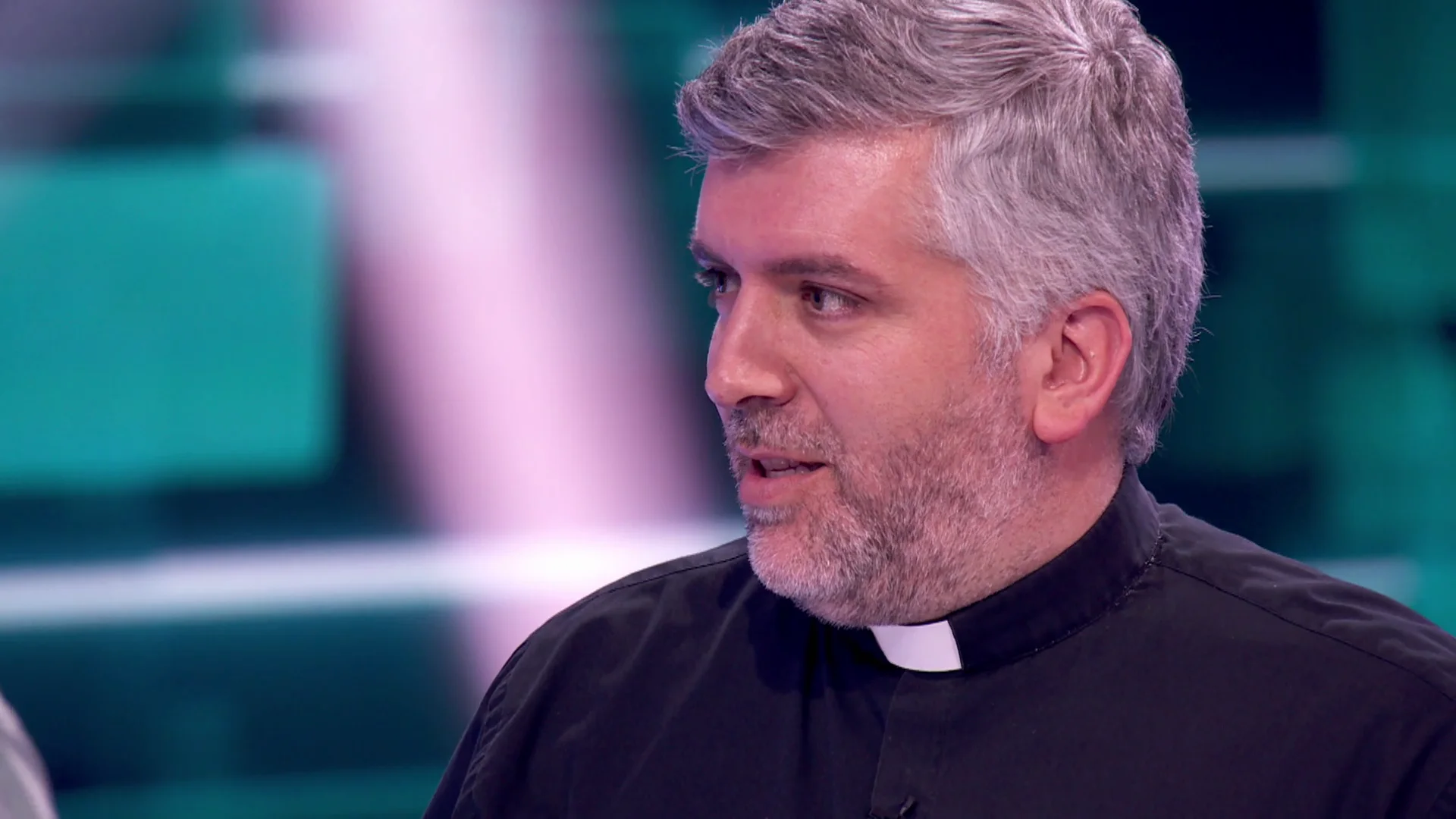 ¿Ayuda divina? Los titulares protagonizan un emocionante duelo de Íñigo, el sacerdote, con Cristián ¿Ayuda divina? Los titulares protagonizan un emocionante duelo de Íñigo, el sacerdote, con Cristián