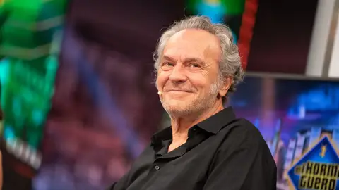 Así empezó la afición de José Coronado por pintar en las paredes. "No tiene más misterio que la paciencia" Así empezó la afición de José Coronado por pintar en las paredes. "No tiene más misterio que la paciencia"