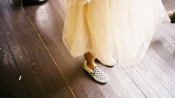 Vestido con zapatillas
