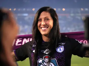 Jenni Hermoso, con el Pachuca mexicano Jenni Hermoso, con el Pachuca mexicano