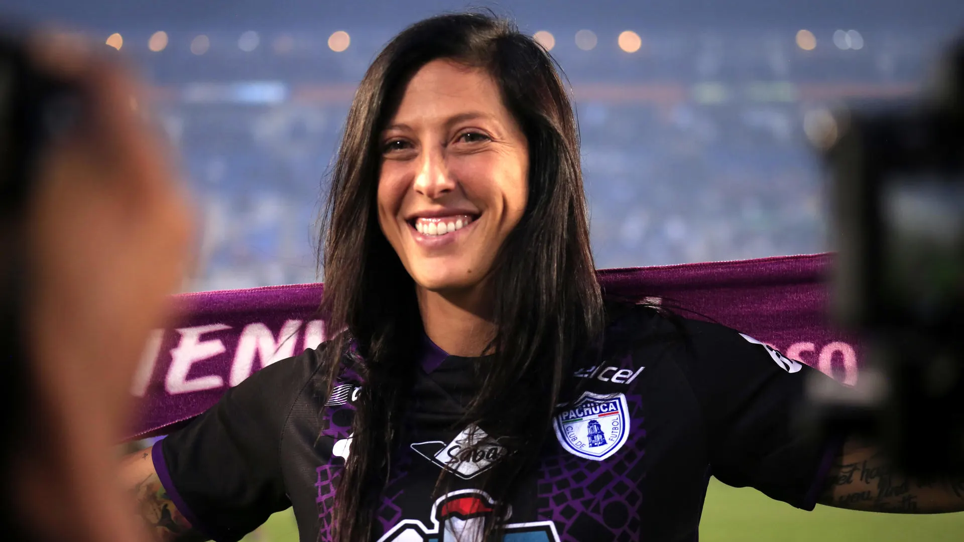 Jenni Hermoso, con el Pachuca mexicano Jenni Hermoso, con el Pachuca mexicano