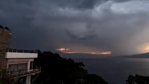 Vuelve un fin de semana de tormentas tras la DANA Vuelve un fin de semana de tormentas tras la DANA