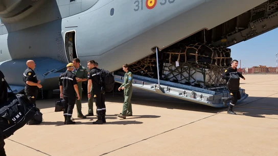 Un equipo de Búsqueda y Rescate Urbano (USAR) de la Unidad Militar de Emergencias (UME) del ejército español Un equipo de Búsqueda y Rescate Urbano (USAR) de la Unidad Militar de Emergencias (UME) del ejército español