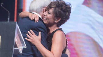 Sonsoles junto a su padre Fernando Ónega