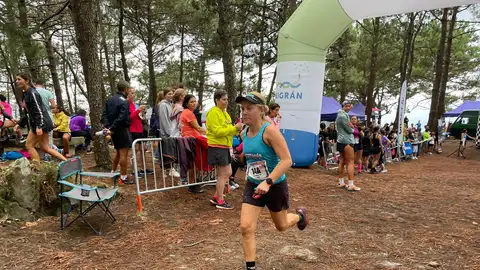 Corredoras participando en la prueba este sábado en Nigrán (Pontevedra) Corredoras participando en la prueba este sábado en Nigrán (Pontevedra)