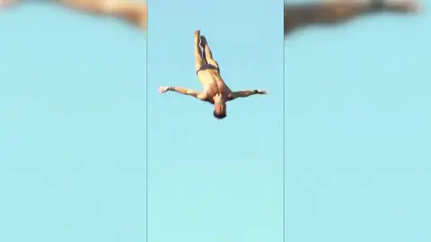 El clavadista Carlos Gimeno hace historia: primer español que gana una prueba de las series mundiales El clavadista Carlos Gimeno hace historia: primer español que gana una prueba de las series mundiales