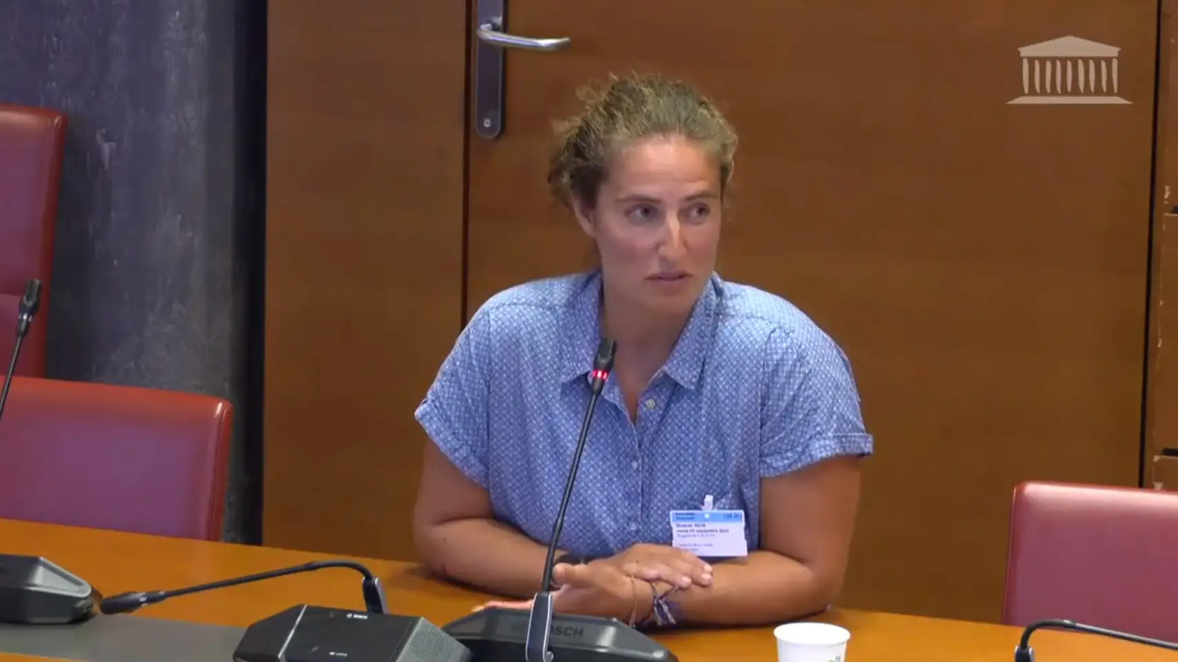 La extenista Ang&eacute;lique Cauchy declarando sobre los abusos sexuales de los que fue v&iacute;ctima