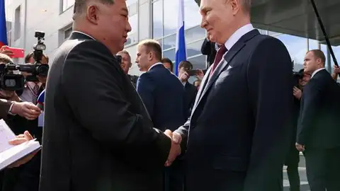Putin y Kim reunidos