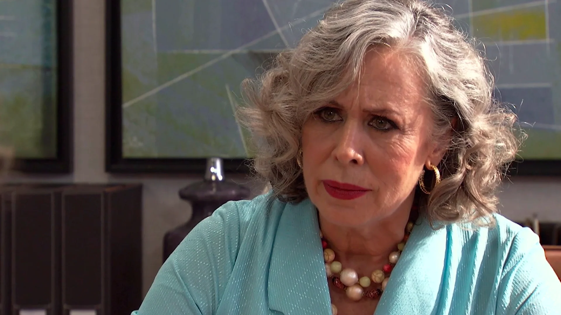 Elena pone fin a la relación secreta de Victoria y Diana: “No voy a permitir que un capricho lo estropee todo” 