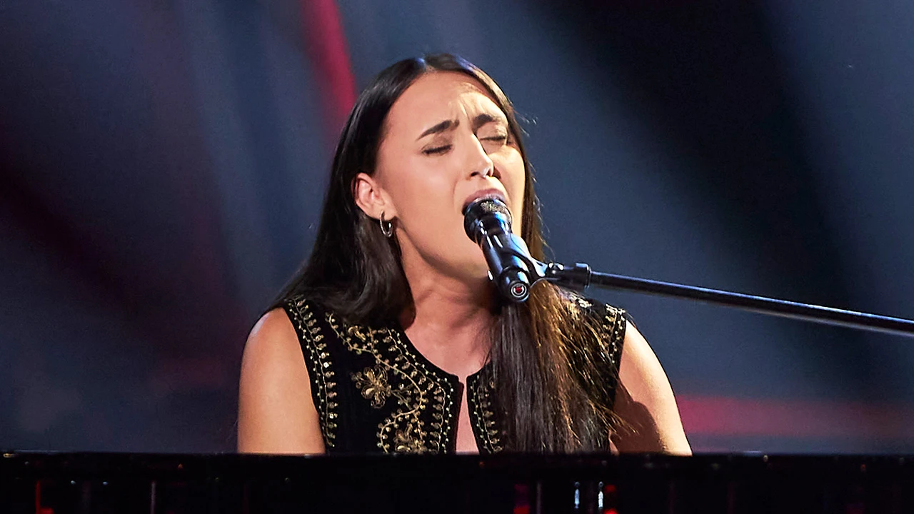 El brillo de Alba La Merced cantando por Joaquín Sabina provoca la mayor batalla en La Voz El brillo de Alba La Merced cantando por Joaquín Sabina provoca la mayor batalla en La Voz