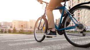 Hombre en bicicleta