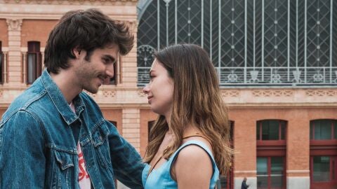 Álvaro Mel y Anna Castillo en Un Cuento Perfecto