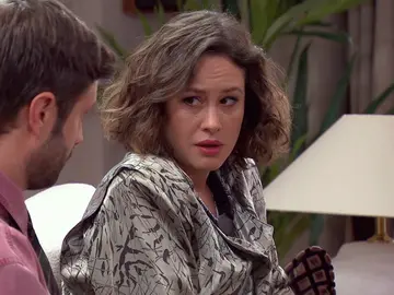 Victoria confiesa a Román que está enamorada de Diana: “Lo nuestro fue un flechazo” Victoria confiesa a Román que está enamorada de Diana: “Lo nuestro fue un flechazo”