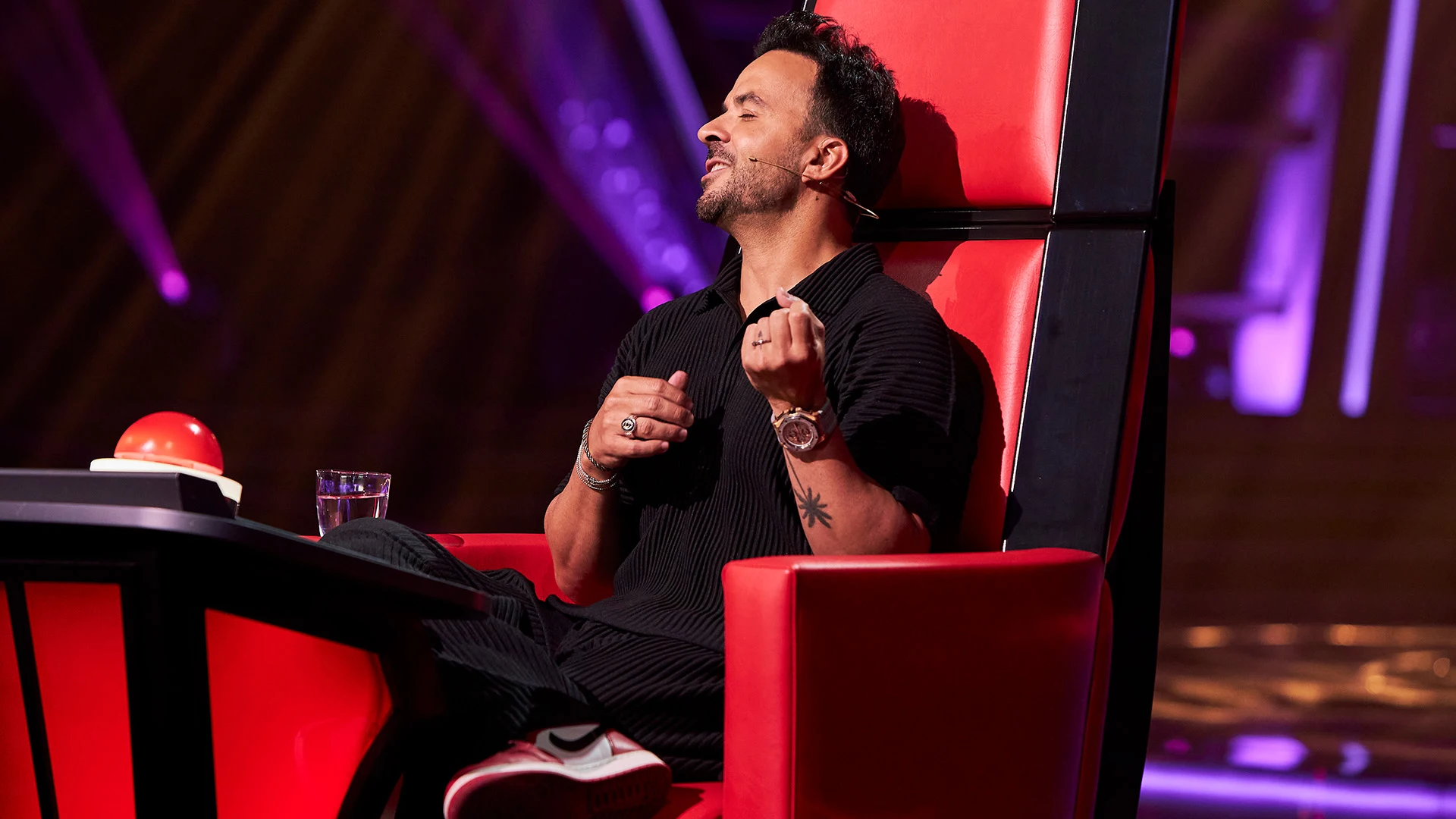 Luis Fonsi avance Luis Fonsi avance