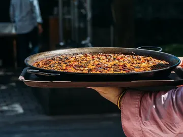 Imagen de archivo de una paella Imagen de archivo de una paella