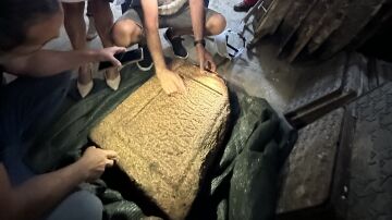 Rufina, la lápida romana de hace 2.000 años que ha aparecido en unas obras en Lugo