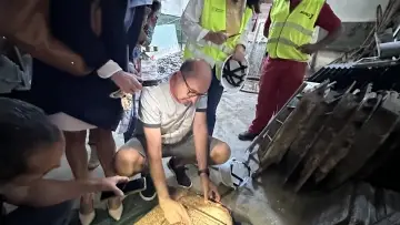 Rufina, la lápida romana de hace 2.000 años que ha aparecido en unas obras en Lugo Rufina, la lápida romana de hace 2.000 años que ha aparecido en unas obras en Lugo