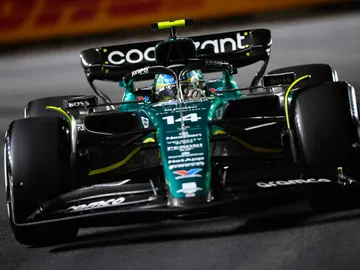 Fernando Alonso, en Singapur con el AMR23 Fernando Alonso, en Singapur con el AMR23