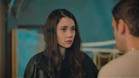 Oğulcan, se convierte en el mejor apoyo de Afra: "Me preocupo por ti" Oğulcan, se convierte en el mejor apoyo de Afra: "Me preocupo por ti"