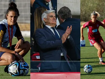 Montse Tomé, Pedro Rocha y varias futbolistas de la Selección Española Montse Tomé, Pedro Rocha y varias futbolistas de la Selección Española
