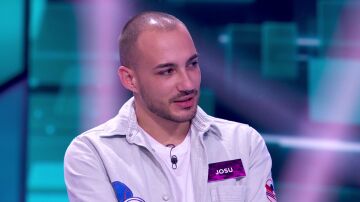 Josu sorprende a Manel con su presentación: “Soy como la barbie, tengo muchos trabajos”