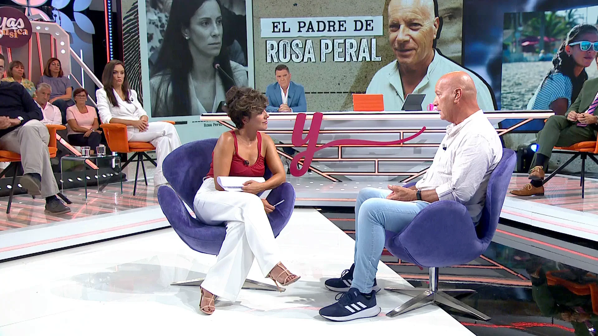 El papel clave del padre de Rosa Peral mientras ella permanece en prisión: "Ella se mantiene ahí por sus hijas" El papel clave del padre de Rosa Peral mientras ella permanece en prisión: "Ella se mantiene ahí por sus hijas"