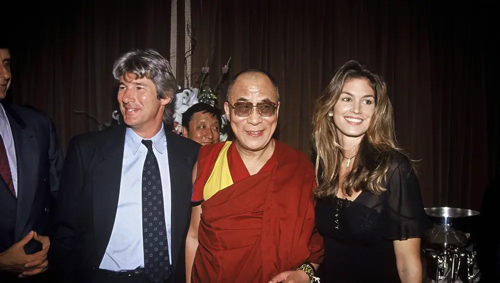 Richard Gere, el Dalai Lama y Cindy Crawford en Los Angeles en 1993