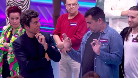 Eduardo deja al tablero impresionado con su imitación de Manel Fuentes: “Fantástico estoy quedando yo” Eduardo deja al tablero impresionado con su imitación de Manel Fuentes: “Fantástico estoy quedando yo”