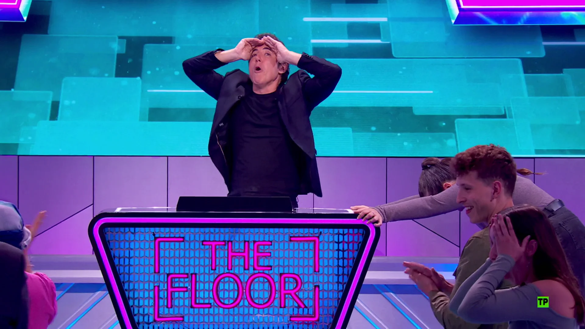 "Máxima tensión" en The Floor: ¿Le arrebatarán el liderazgo a Alberto? "Máxima tensión" en The Floor: ¿Le arrebatarán el liderazgo a Alberto?