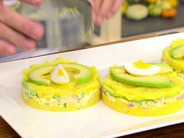 Causa lime&ntilde;a, la receta peruana de Argui&ntilde;ano: "Rico a rabiar"