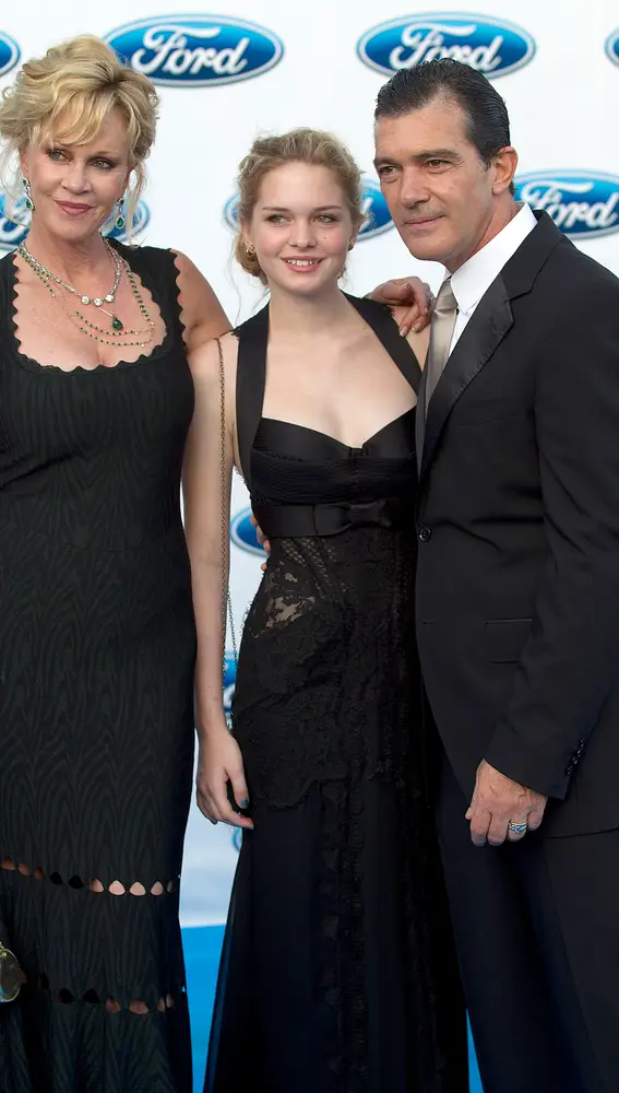 Melanie Griffith y Antonio Banderas con su hija Stella del Carmen en Marbella