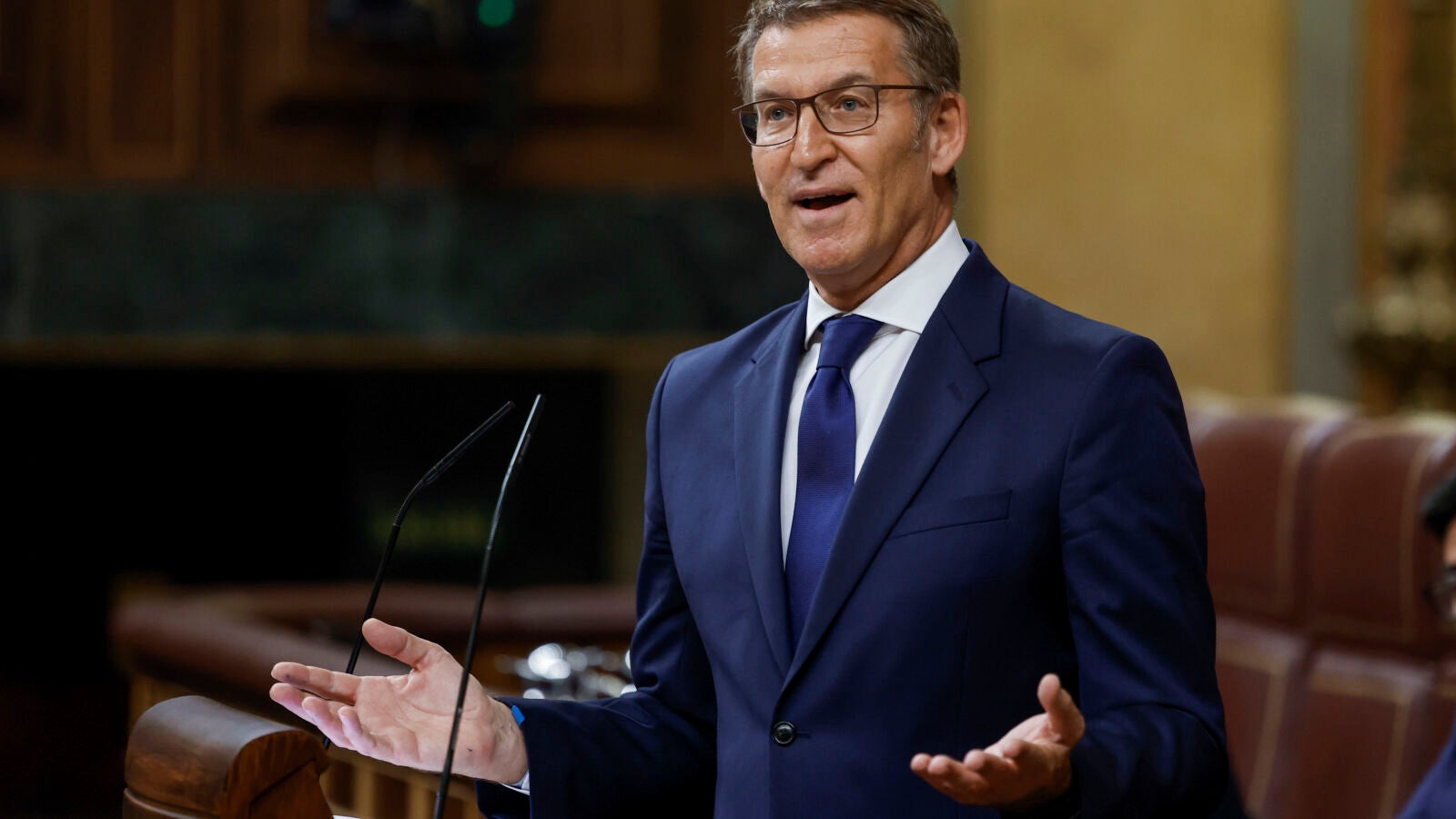 Sánchez ningunea a Feijóo y no interviene en la investidura: 