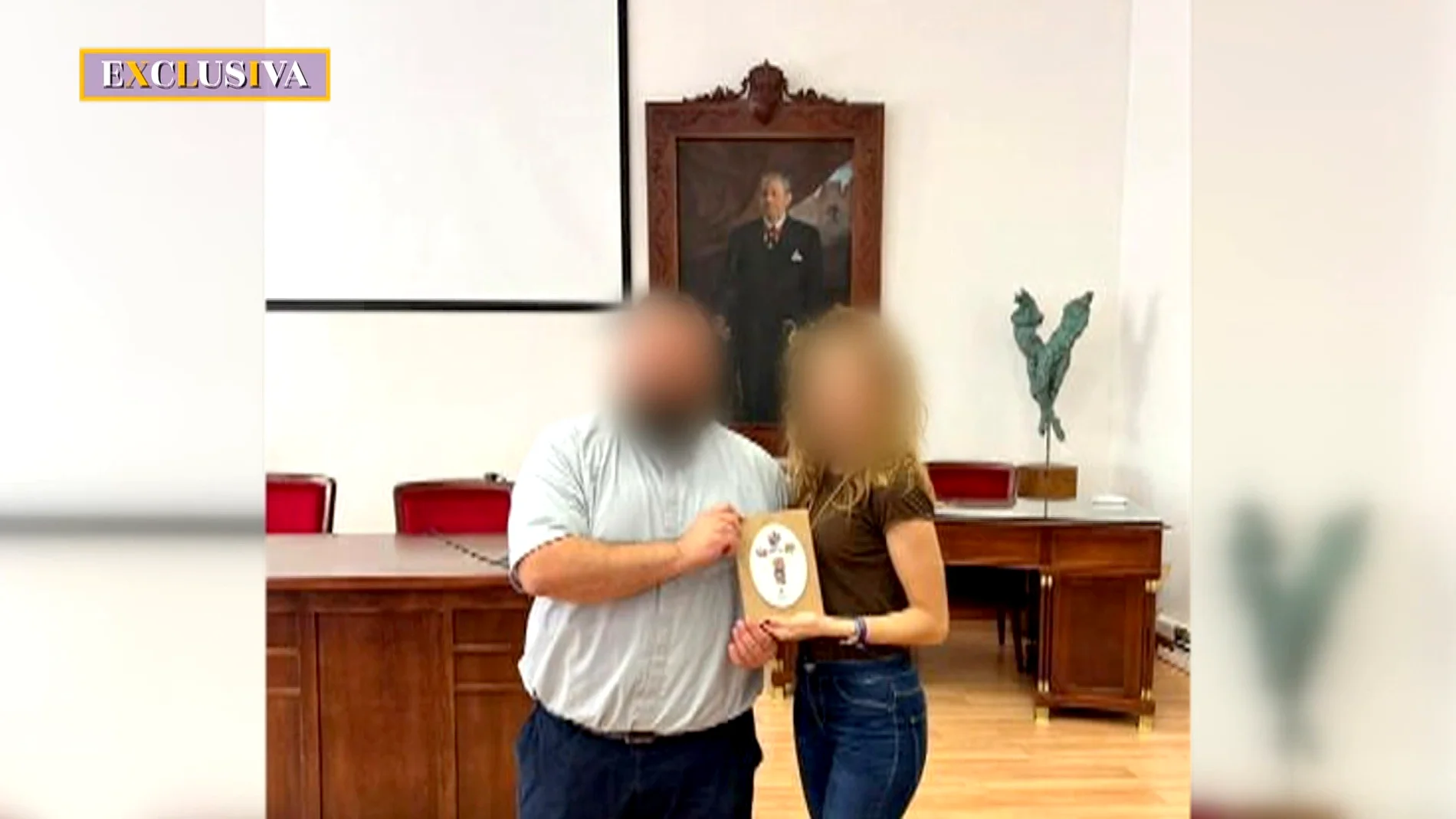 La respuesta del cura detenido en Vélez-Málaga cuando su novia descubrió los vídeos sexuales: "Sabes que soy un golfo"