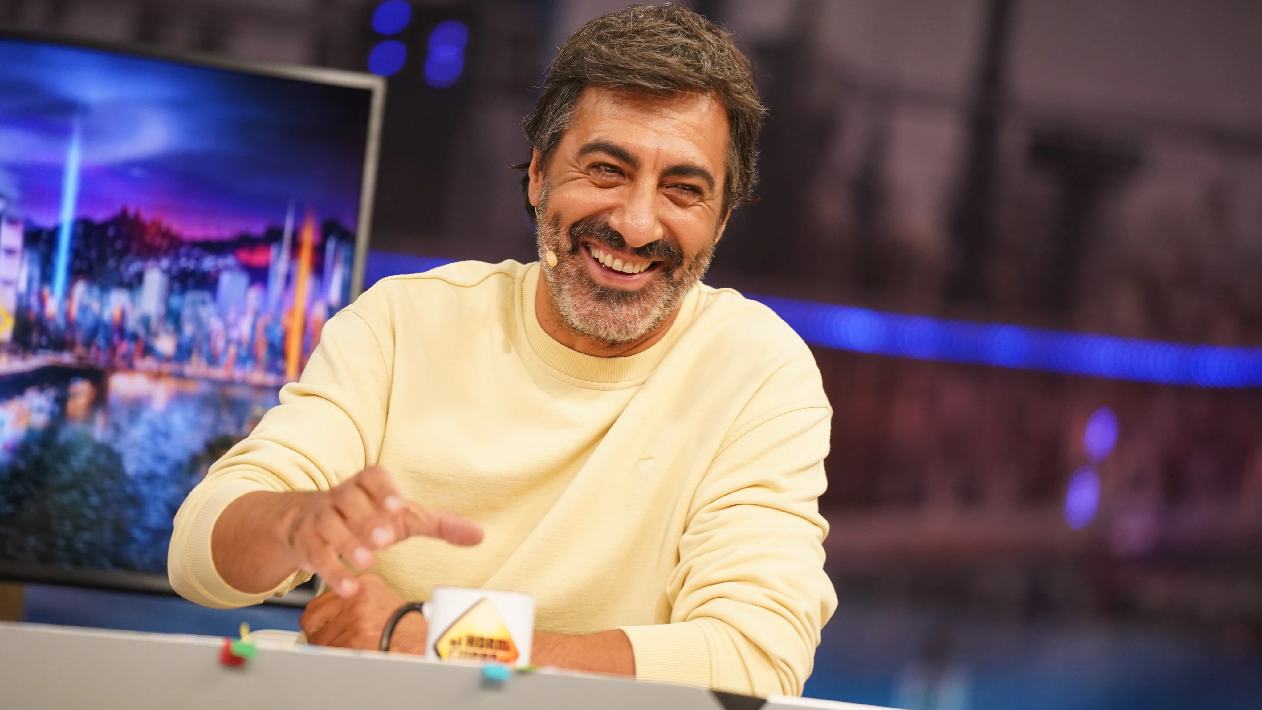 Juan del Val confiesa la sorprendente reacción de su madre a su entrevista en El Hormiguero Juan del Val confiesa la sorprendente reacción de su madre a su entrevista en El Hormiguero