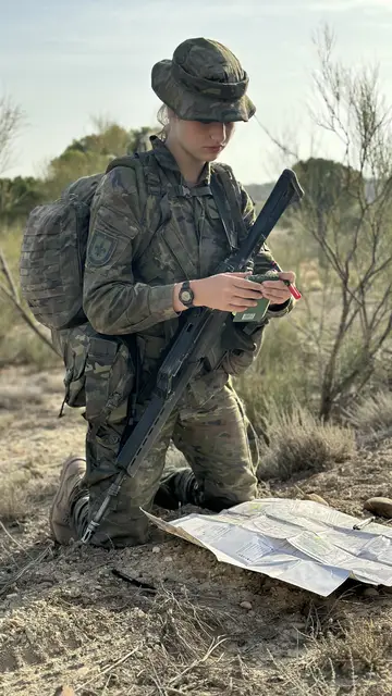 La princesa Leonor, en maniobras militares en la academia Militar de Zaragoza La princesa Leonor, en maniobras militares en la academia Militar de Zaragoza
