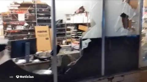 Una oleada de saqueos se extiende por EE.UU. Una oleada de saqueos se extiende por EE.UU.