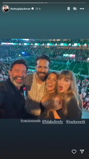 El selfie de Blake Lively, Ryan Reynolds, Taylor Swift y Hugh Jackman El selfie de Blake Lively, Ryan Reynolds, Taylor Swift y Hugh Jackman