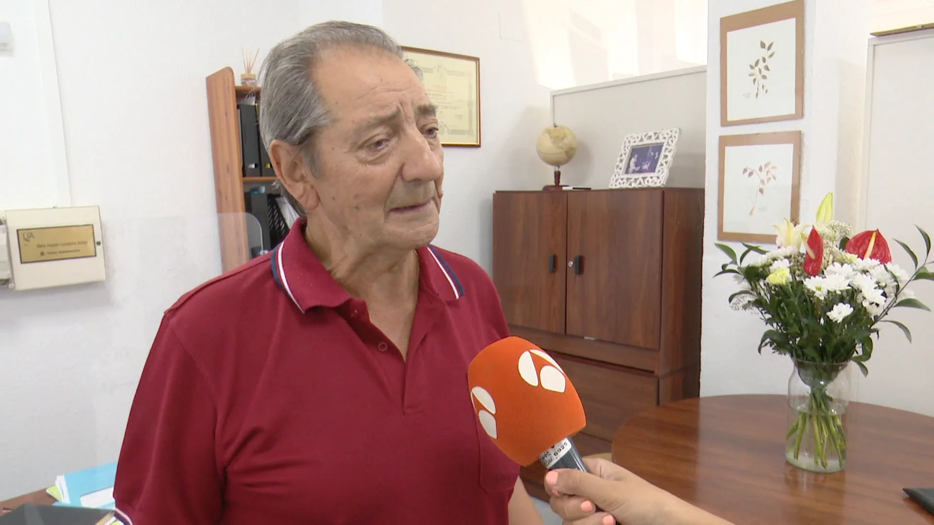 Uno de los afectados por el colapso en la Administración Uno de los afectados por el colapso en la Administración